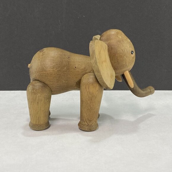 Vintage Zooline Style Jointed Wood Elephant Figurine - Picture 4 of 9